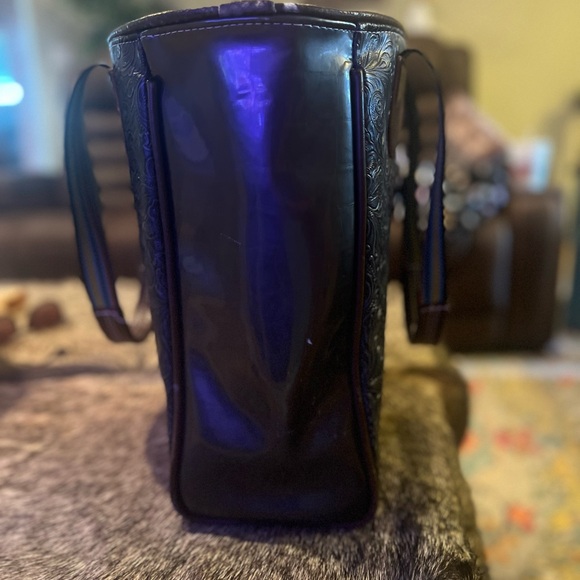 Consuela Black Tote with Floral Embroidery - Picture 4 of 11